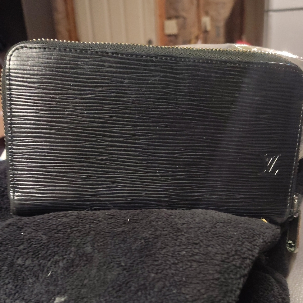 Louis Vuitton Black Textured Men's Wallet